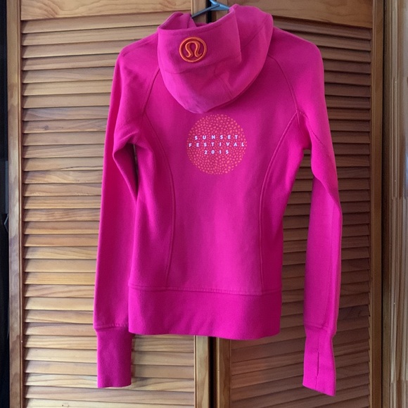 Lululemon 2015 SeaWheeze Scuba Hoodie II Sunset Festival. - Picture 2 of 6